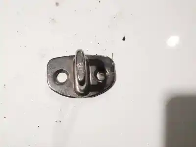 Автозапчасти б/у пластик за audi a6 c6 (4f2) 2.4 ссылки oem iam 8e0837033