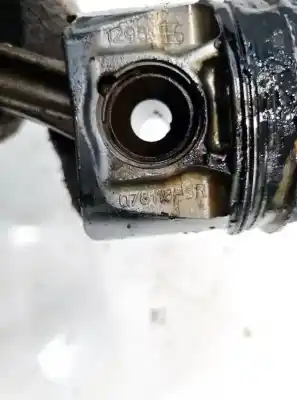 Автозапчасти б/у поршень за audi a4 b6 (8e2) 2.5 tdi quattro ссылки oem iam 078118hsr  