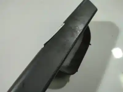 Pezzo di ricambio per auto di seconda mano plastica per volvo v50 (545) 1.6 d riferimenti oem iam 8979474  8979474