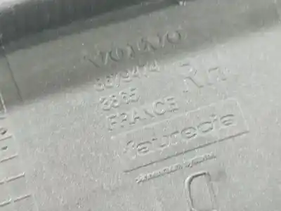 Pezzo di ricambio per auto di seconda mano plastica per volvo v50 (545) 1.6 d riferimenti oem iam 8979474  8979474