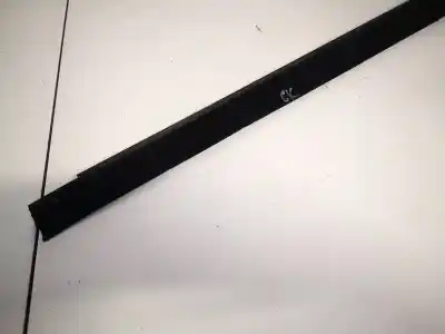 Pezzo di ricambio per auto di seconda mano plastica per toyota auris (_e15_) 2.0 d-4d (ade150_) riferimenti oem iam   