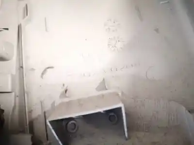 Pezzo di ricambio per auto di seconda mano plastica per toyota auris (_e15_) 2.0 d-4d (ade150_) riferimenti oem iam 7302302011  73023-02011