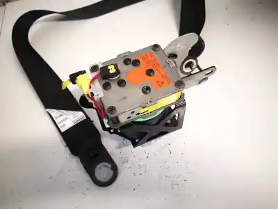 Piesă de schimb auto la mâna a doua centurã de siguranțã partea din fatã dreapta pentru toyota auris (_e15_) 2.0 d-4d (ade150_) referințe oem iam 7321002220