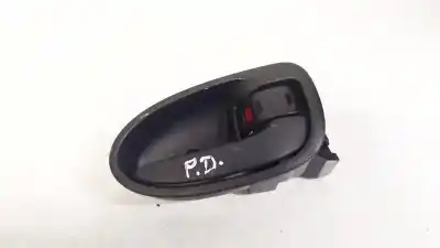 Peça sobressalente para automóvel em segunda mão puxador interior dianteiro direito por skoda octavia ii combi (1z5) 1.6 tdi 4x4 referências oem iam 692050d90