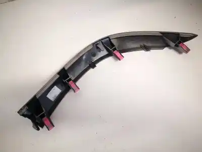 Pezzo di ricambio per auto di seconda mano plastica per toyota auris (_e15_) 2.0 d-4d (ade150_) riferimenti oem iam 5543602020  55436-02020