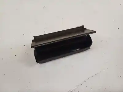 Автозапчастина б/у попільничка для opel astra g fastback (t98) 1.7 dti 16v (f08, f48) посилання на oem iam 308210300  30 821-0300 Автозапчастина б/у попільничка для opel astra g fastback (t98) 1.7 dti 16v (f08, f48) посилання на oem iam 308210300  30 821-0300