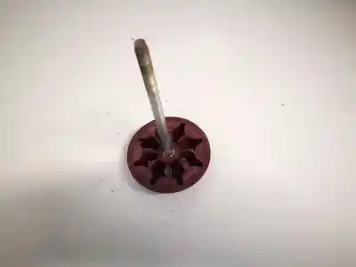 Pezzo di ricambio per auto di seconda mano plastica per toyota auris (_e15_) 2.0 d-4d (ade150_) riferimenti oem iam   