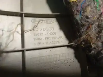 Pezzo di ricambio per auto di seconda mano plastica per kia cee'd fastback (ed) 1.4 riferimenti oem iam 858121h000  85812-1h000