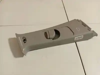 Peça sobressalente para automóvel em segunda mão plásticos por kia cee'd fastback (ed) 1.4 referências oem iam 858411h000