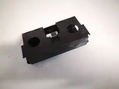 Peça sobressalente para automóvel em segunda mão plásticos por opel kadett e fastback (t85) 1.4 s (c08, c48, d08, d48) referências oem iam 1t0035317