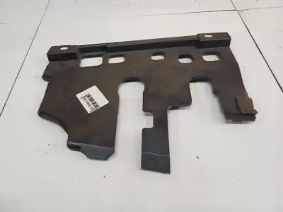 Pezzo di ricambio per auto di seconda mano plastica per bmw 3 (e30) m3 2.3 riferimenti oem iam 13137842