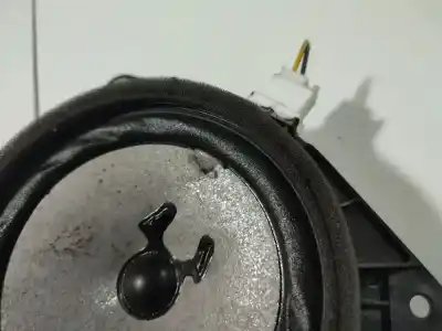 Second-hand car spare part speaker for toyota ipsum (_m2_) 2.0 d (clm20_) oem iam references   