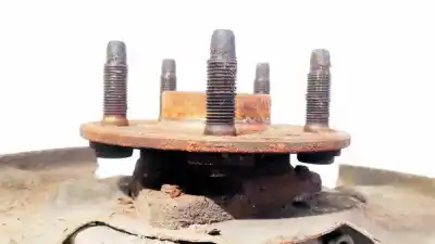 Second-hand car spare part front left knuckle for bmw 3 (e30) m3 2.3 oem iam references   