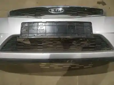 Second-hand car spare part central bumper grille for kia cee'd fastback (ed) 1.4 oem iam references   
