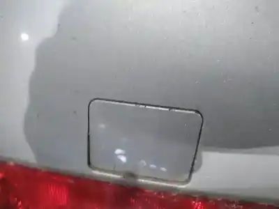 Peça sobressalente para automóvel em segunda mão molduras traseiras por kia cee'd fastback (ed) 1.4 referências oem iam 