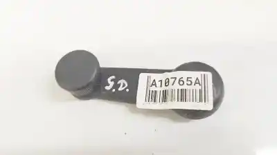 Автозапчасти б/у левая передняя ручка окна за suzuki swift iii (mz, ez) 1.3 (rs 413) ссылки oem iam  Автозапчасти б/у левая передняя ручка окна за suzuki swift iii (mz, ez) 1.3 (rs 413) ссылки oem iam