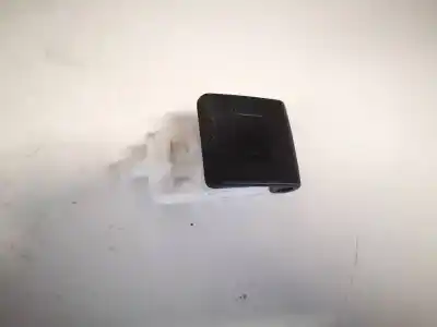 Piesă de schimb auto la mâna a doua plastice pentru toyota auris (_e15_) 2.0 d-4d (ade150_) referințe oem iam 