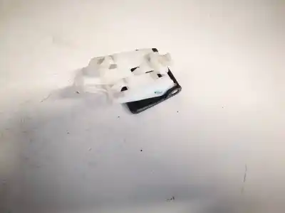 Pezzo di ricambio per auto di seconda mano plastica per toyota auris (_e15_) 2.0 d-4d (ade150_) riferimenti oem iam   