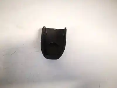 Pezzo di ricambio per auto di seconda mano plastica per toyota auris (_e15_) 2.0 d-4d (ade150_) riferimenti oem iam 7323302040  73233-02040