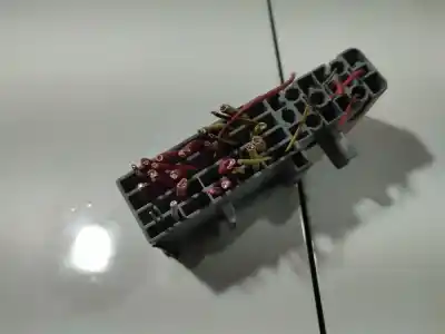 Second-hand car spare part fuse box unit for renault scénic ii (jm0/1_) 1.6 bifuel oem iam references   