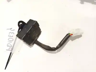 Peça sobressalente para automóvel em segunda mão módulo eletrônico por toyota avensis (_t25_) 2.2 d-cat (adt251_) referências oem iam 875010w0100