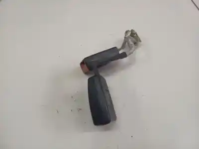 Автозапчасти б/у крюк для ремня задний правый за audi a3 (8p1) 2.0 tdi ссылки oem iam 8p0857739b01c  8p0 857 739 b 01c, 33029887