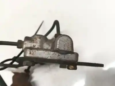 Pezzo di ricambio per auto di seconda mano pezzi vari per toyota corolla (e12) 2.0 d-4d sol berlina riferimenti oem iam   