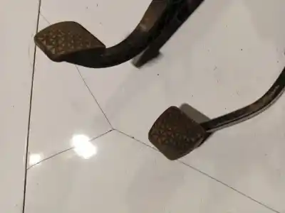 Tweedehands auto-onderdeel rempedaal voor bmw 3 (e30) m3 2.3 oem iam-referenties   