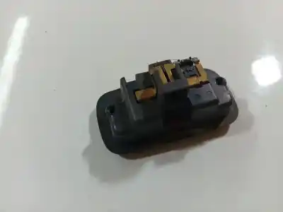 Автозапчастина б/у внутрішне світло для opel frontera b (u99) 2.2 dti (6b_66, 6b_76) посилання на oem iam   