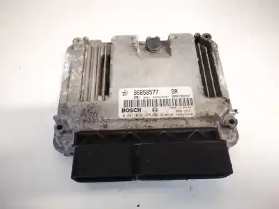 Автозапчастина б/у ЕБУ КОНТРОЛЕР ДВИГУНА для ALFA ROMEO 33 SPORTWAGON (905_)  Посилання на OEM IAM 96858577  0281014296