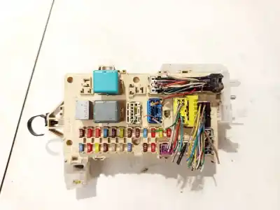 Second-hand car spare part fuse box unit for toyota corolla verso (zer_, zze12_, r1_) 2.0 d-4d (cur10_) oem iam references 892210f010
