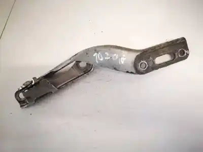 Second-hand car spare part bonnet hinge for opel corsa a fastback (s83) 1.2 i (f08, m08, f68, m68) oem iam references  Second-hand car spare part bonnet hinge for opel corsa a fastback (s83) 1.2 i (f08, m08, f68, m68) oem iam references