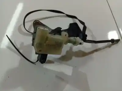 Peça sobressalente para automóvel em segunda mão motor tampa externa de combustível por toyota avensis (_t25_) 2.2 d-cat (adt251_) referências oem iam 7703005010