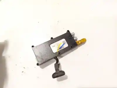 Second-hand car spare part antenna amplifier for volvo v50 (545) 1.6 d oem iam references 30737918
