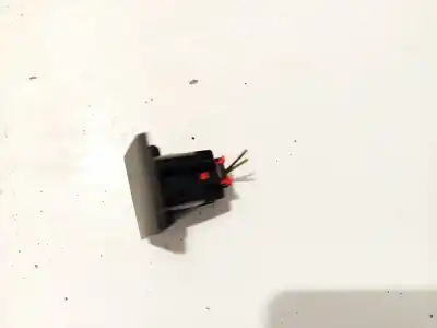 Pièce détachée automobile d'occasion plastiques pour ford focus ii (da_, hcp, dp) 1.6 tdci références oem iam 3m5156051aa