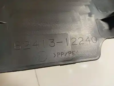 Pezzo di ricambio per auto di seconda mano plastica per toyota auris (_e15_) 1.4 d-4d (nde150_) riferimenti oem iam 6241312240  62413-12240
