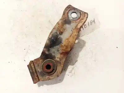 Second-hand car spare part engine support for porsche 968 descapotable 3.0 oem iam references   