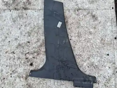 Pezzo di ricambio per auto di seconda mano plastica per audi 200 c2 sedán (437, 438) 2.1 5e riferimenti oem iam 7624168k0