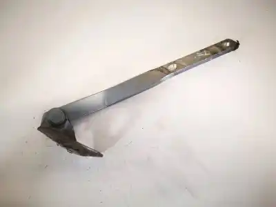 Second-hand car spare part bonnet hinge for skoda octavia i (1u2) 2.0 oem iam references 1u0823301