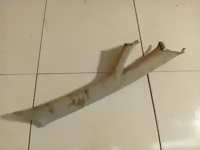 Peça sobressalente para automóvel em segunda mão plásticos por toyota ipsum (_m2_) 2.0 d (clm20_) referências oem iam 6221044040