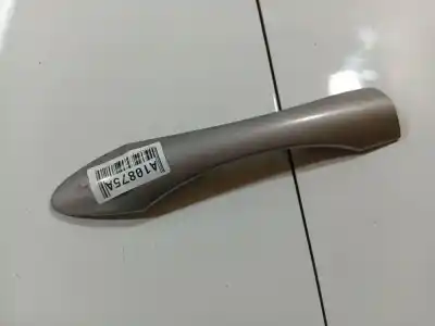 Pezzo di ricambio per auto di seconda mano plastica per toyota auris (_e15_) 1.4 d-4d (nde150_) riferimenti oem iam 7464612020