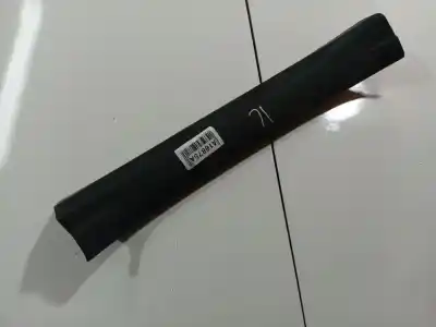 Pezzo di ricambio per auto di seconda mano plastica per toyota auris (_e15_) 1.4 d-4d (nde150_) riferimenti oem iam 6791812120