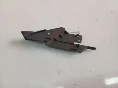 Автозапчасти б/у пластик за nissan bluebird hatchback (t72, t12) 1.6 ссылки oem iam 2s61a042k50a  2s61-a042k50-a