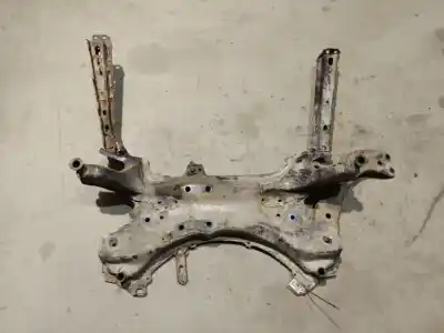 Piesă de schimb auto la mâna a doua punte fatã pentru toyota auris (_e15_) 2.0 d-4d (ade150_) referințe oem iam 