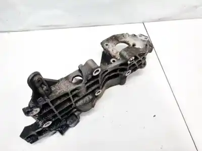 Second-hand car spare part engine support for opel kadett e fastback (t85) 1.4 s (c08, c48, d08, d48) oem iam references 03l903143k  