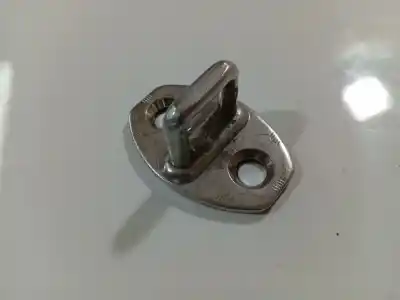 Pezzo di ricambio per auto di seconda mano pezzi vari per audi a2 (8z0) 1.4 riferimenti oem iam 8z0837033  8z0 837 033