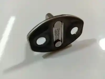 Pezzo di ricambio per auto di seconda mano pezzi vari per audi a2 (8z0) 1.4 riferimenti oem iam 8z0837033  8z0 837 033