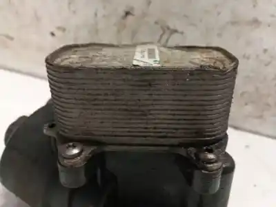 Pezzo di ricambio per auto di seconda mano radiatore olio motore per opel kadett e fastback (t85) 1.4 s (c08, c48, d08, d48) riferimenti oem iam 03l117021c