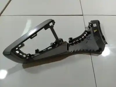 Pezzo di ricambio per auto di seconda mano plastica per ford focus iii 1.6 tdci riferimenti oem iam bm51a045h92  bm51-a045h92