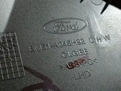Pezzo di ricambio per auto di seconda mano plastica per ford focus iii 1.6 tdci riferimenti oem iam bm51a045h92  bm51-a045h92